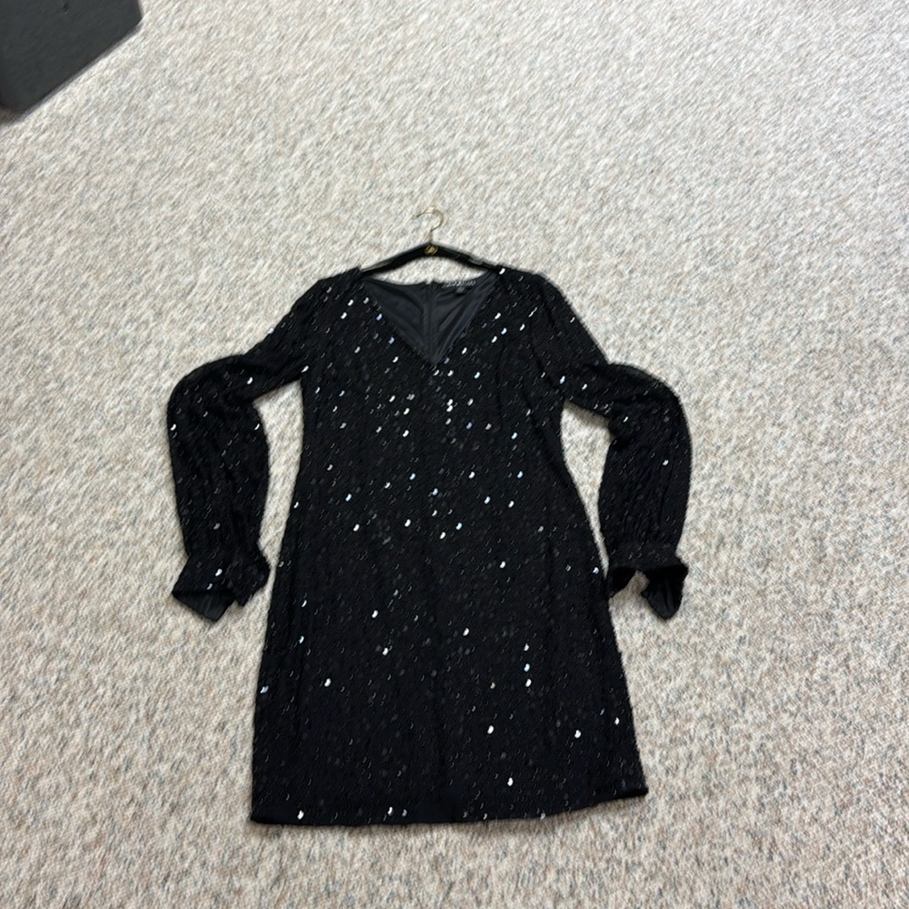 Aidan Mattox size 6 black sequin party dress